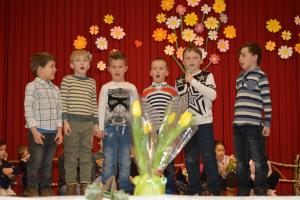 Praznovanje materinskega dne v Bočni 11